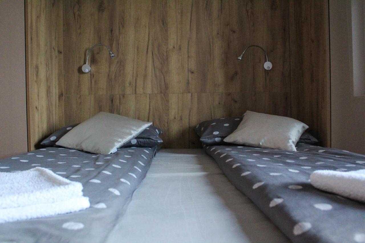 Bright, Modern & Cozy Apartment Tuzla Bagian luar foto