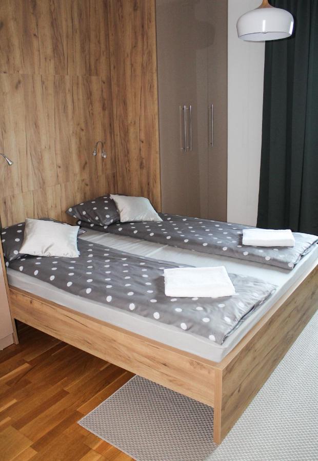 Bright, Modern & Cozy Apartment Tuzla Bagian luar foto